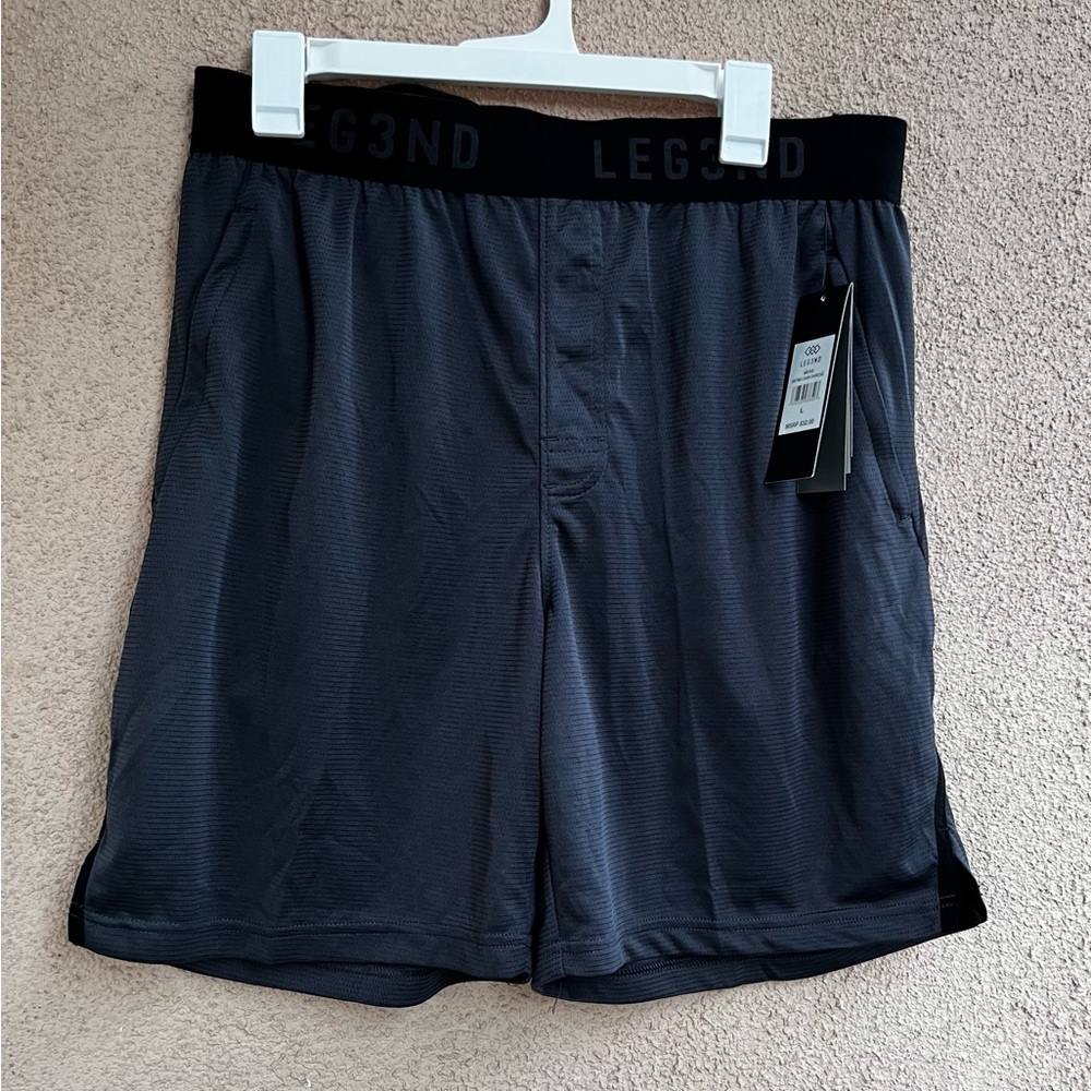 LEG3ND Dark Charcoal  Mens Short Inseam 7.5 Gym Running Training Stretch Size L